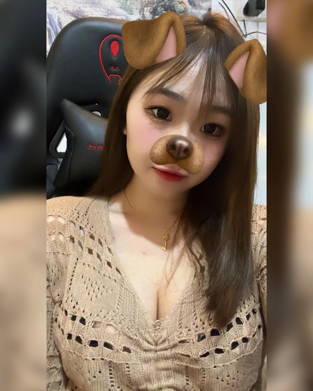 性感小sao妇，圆奶身材很棒