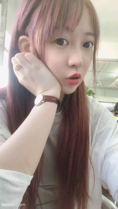 最新刚开发的纯兼职漂亮姐姐，情人感觉